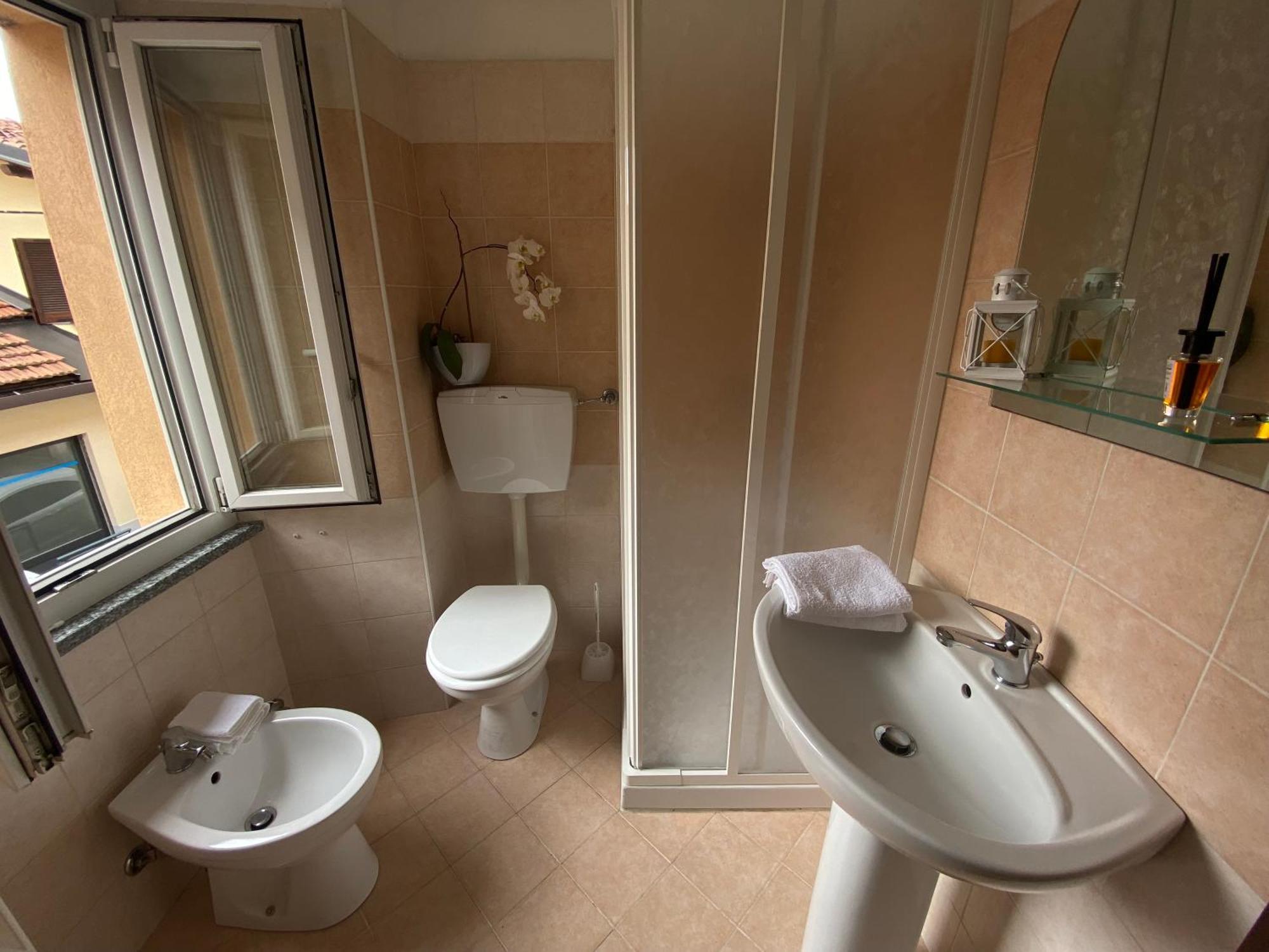 Quick Home - Interno 45 Biella Zimmer foto